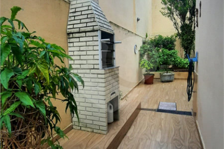 Casa à venda com 3 quartos, sendo 2 suítes, em Santo Amaro, São Paulo, SP