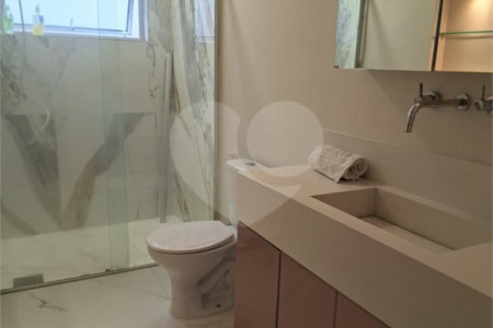 Sobrado à venda com 3 quartos, sendo 1 suíte, em Tucuruvi, São Paulo, SP