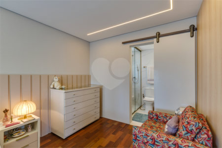 Apartamento à venda com 3 quartos, sendo 2 suítes, em Jardim Marajoara, São Paulo, SP
