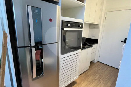 Apartamento à venda com 1 quarto em Jardim das Acácias, São Paulo, SP