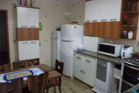 Casa à venda com 3 quartos, sendo 1 suíte,  em Vila Mascote, São Paulo, SP