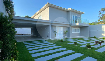 Casa à venda com 3 suítes no condomínio Ilha de Guaratiba Green, Rio de Janeiro - RJ