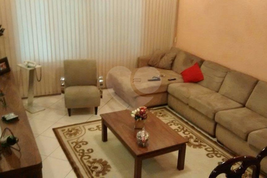 Casa à venda com 3 quartos, sendo 1 suíte, no condomínio Travessa Soldado Oscar Ribeiro Sampaio,8, São Paulo - SP