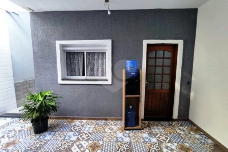 Sobrado à venda com 3 quartos, sendo 1 suíte,  em Vila Nova Aparecida, Mogi das Cruzes, SP