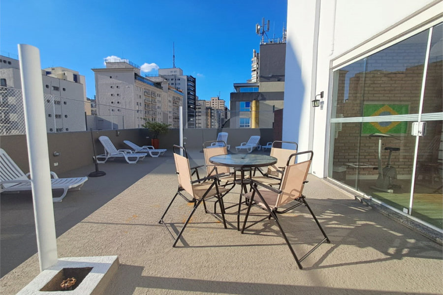 Apartamento à venda com 3 quartos, sendo 1 suíte,  em Paraíso, São Paulo, SP