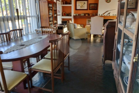 Casa de Vila à venda com 4 suítes em Jardim Londrina, São Paulo, SP