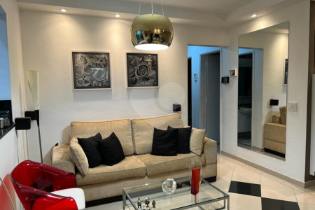Apartamento à venda com 3 quartos, sendo 1 suíte, em Jardim Caboré, São Paulo, SP
