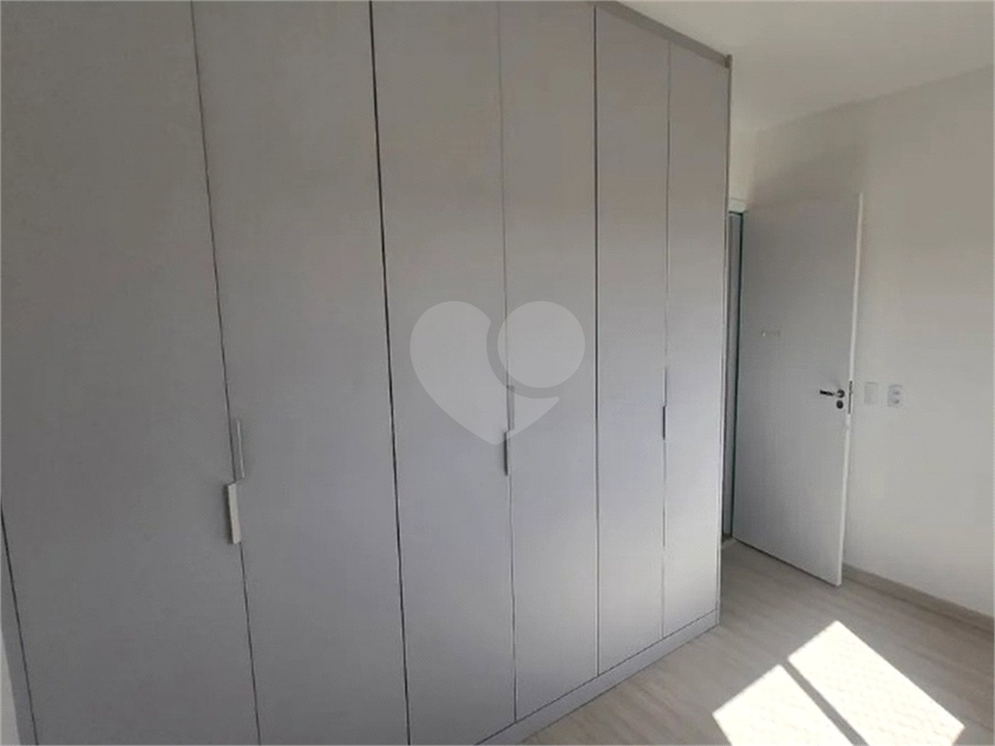 Apartamento à venda com 2 quartos, sendo 1 suíte, em Vila Progresso, Sorocaba, SP