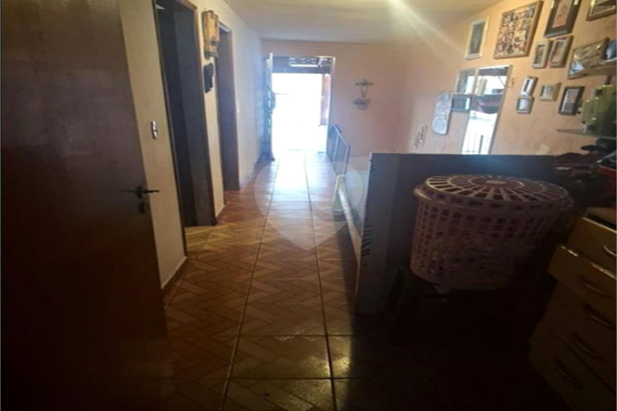 Sobrado à venda com 4 quartos em Tremembé, São Paulo, SP
