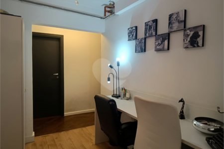 Apartamento à venda com 3 quartos, sendo 1 suíte,  em Jardim Ampliação, São Paulo, SP