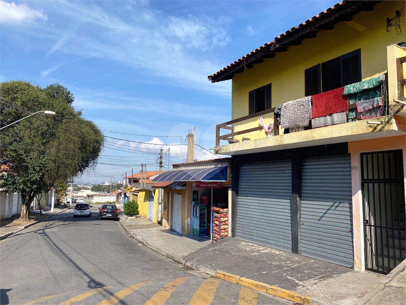 Salão para alugar em Vila Júlia, Poá, SP