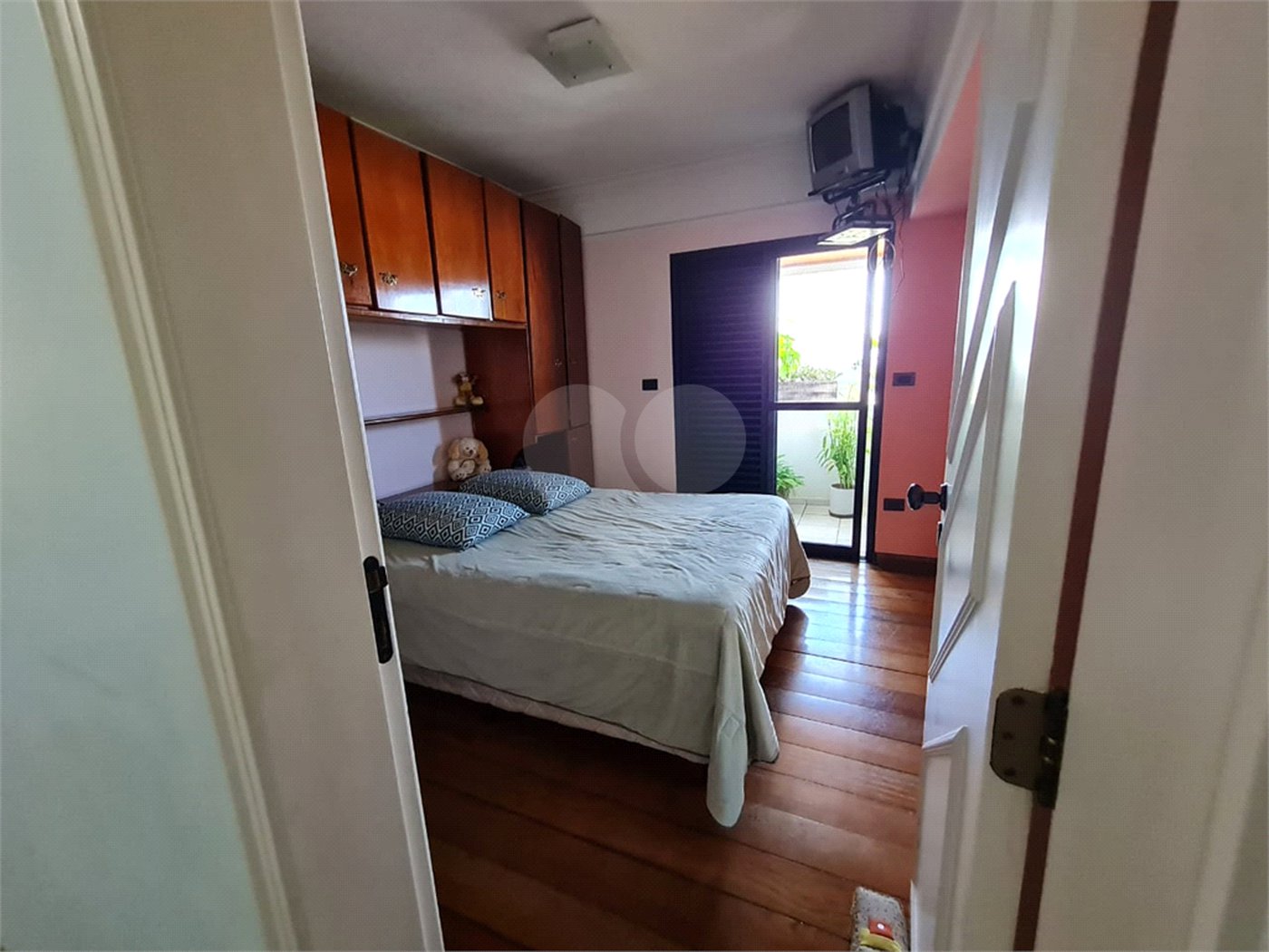 Apartamento à venda com 3 quartos, sendo 2 suítes,  em Vila Mogilar, Mogi das Cruzes, SP