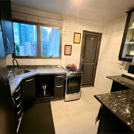 Cobertura à venda com 3 quartos, sendo 1 suíte, em Vila Andrade, São Paulo, SP