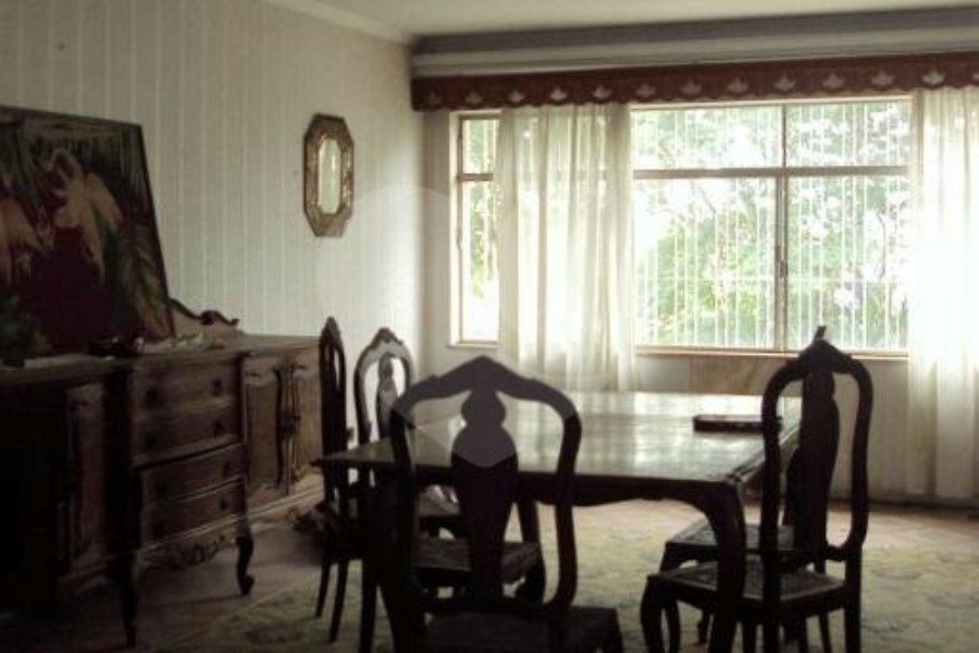 Casa à venda com 3 quartos, sendo 1 suíte, em Vila Mariana, São Paulo, SP