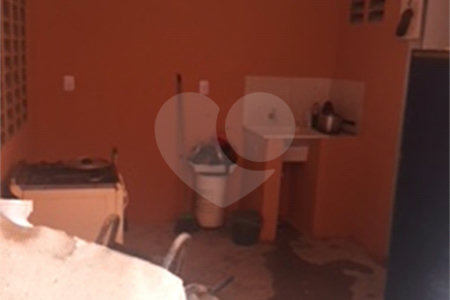 Sobrado à venda com 6 quartos, sendo 4 suítes,  em Jardim Ester, São Paulo, SP