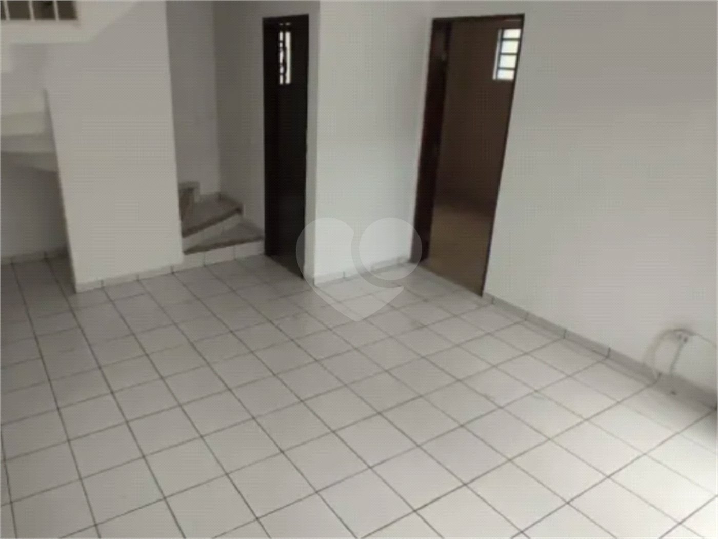 Sobrado à venda com 3 quartos, sendo 1 suíte, em Jardim Pinheiros, São Paulo, SP