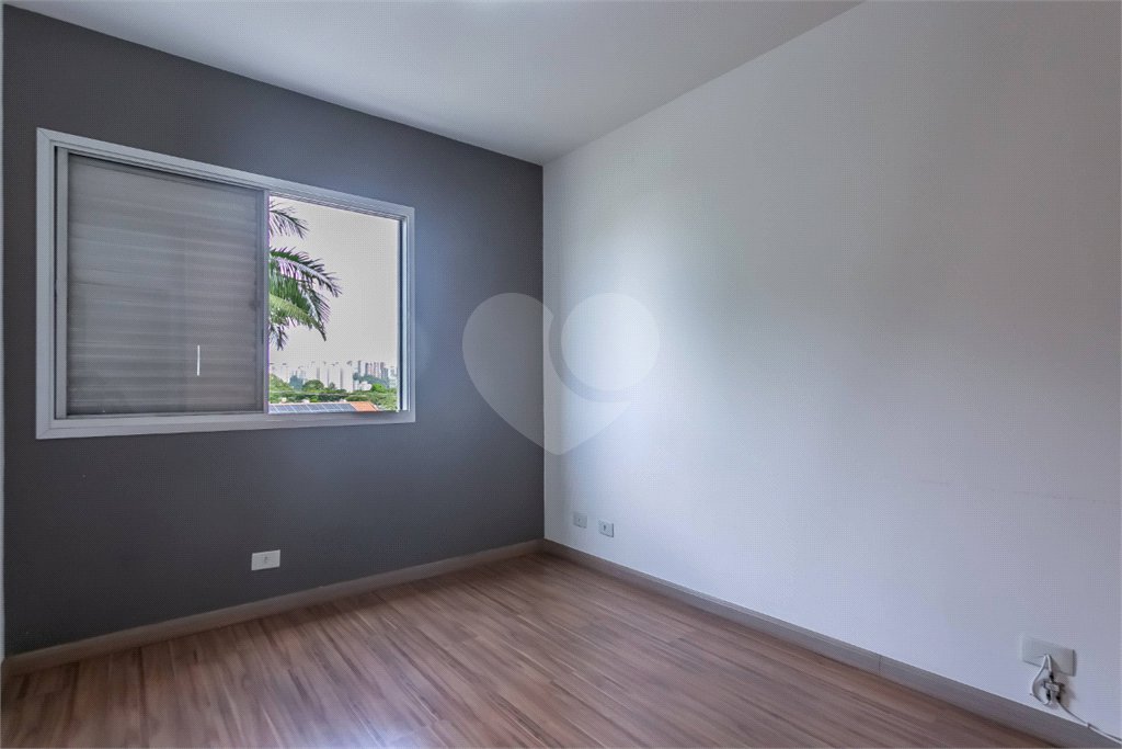 Apartamento à venda com 3 quartos, sendo 1 suíte, em Santo Amaro, São Paulo, SP