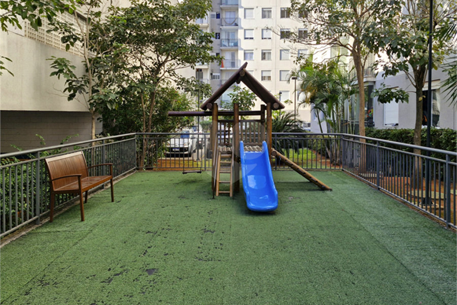 Apartamento à venda com 3 quartos, sendo 1 suíte,  em Jardim Brasil (zona Norte), São Paulo, SP