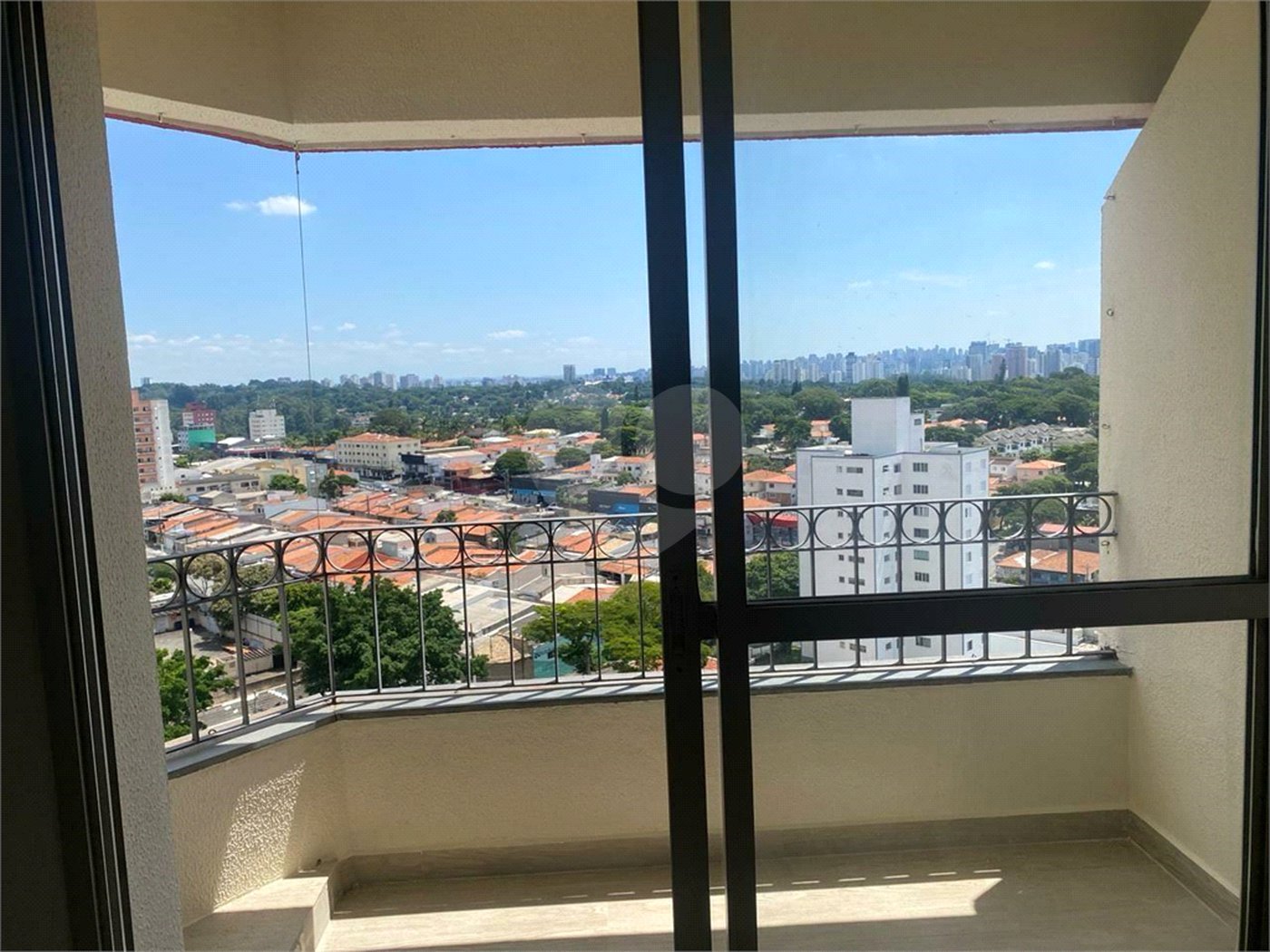 Apartamento à venda com 2 quartos em Vila Alexandria, São Paulo, SP