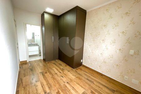Apartamento à venda com 2 quartos no Centro, Araraquara, SP