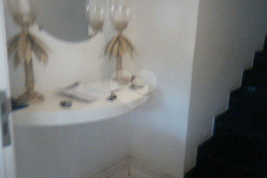 Sobrado à venda com 5 quartos, sendo 1 suíte, em Imirim, São Paulo, SP
