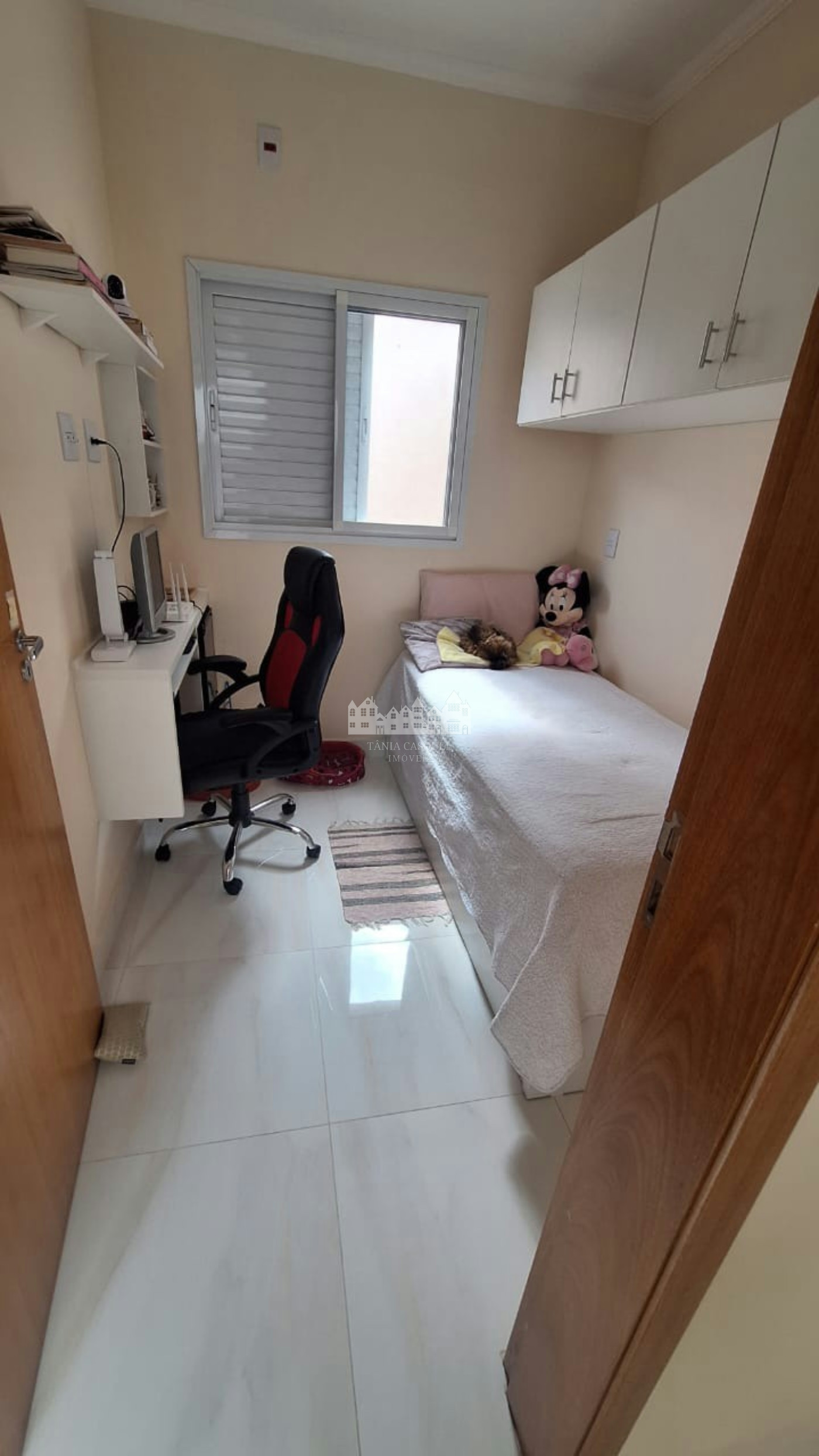Casa à venda com 3 quartos, sendo 1 suíte, em Residencial Jardins da Catalunha, Atibaia, SP