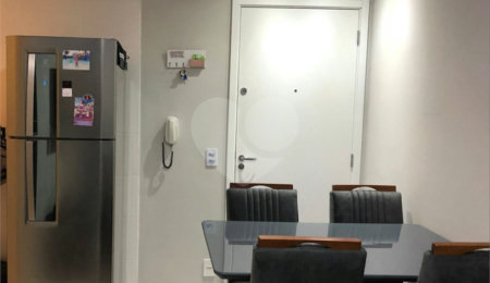 Apartamento à venda com 2 quartos em Cidade Tiradentes, São Paulo, SP