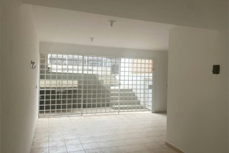 Sobrado à venda ou para alugar com 3 quartos, sendo 1 suíte, no Centro, Salto, SP