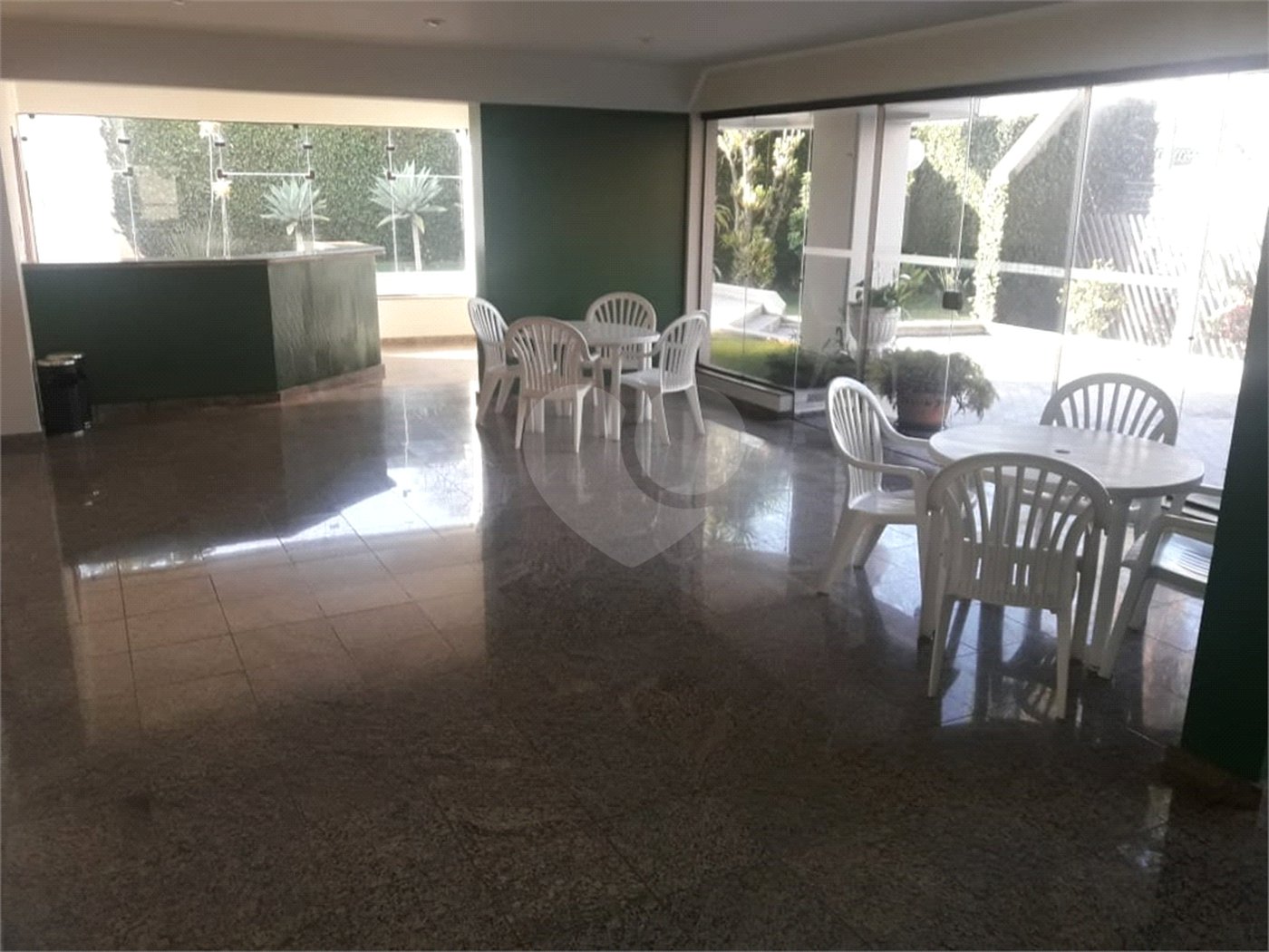 Vendo Excelente apartamento no Centro de São Carlos SP