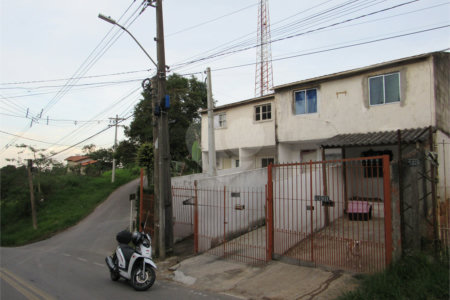 Terreno à venda em Chácaras Copaco, Arujá, SP