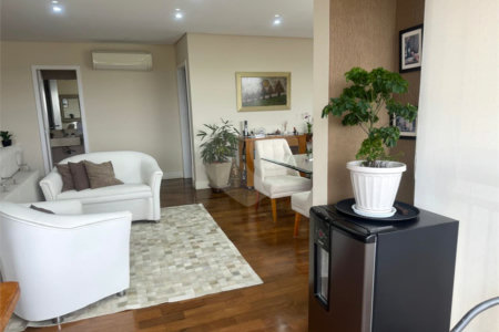 Apartamento à venda com 3 suítes em Vila Suzana, São Paulo, SP