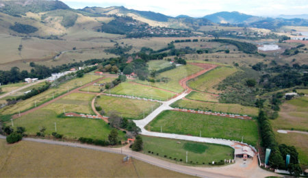 Terreno à venda no condomínio Residencial Morada do Gigante 2, Joanópolis - SP