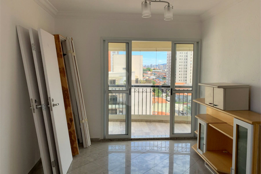 Apartamento à venda com 3 quartos, sendo 1 suíte, em Vila Guilherme, São Paulo, SP