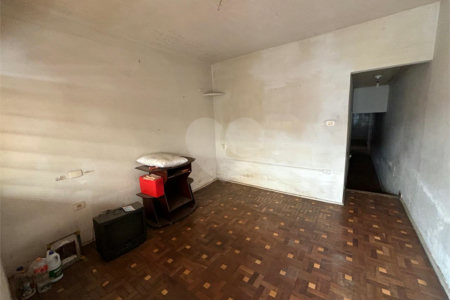 Casa à venda com 2 quartos no Centro, Salto, SP