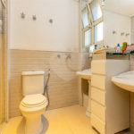 Casa à venda com 3 quartos, sendo 2 suítes,  em Alto da Boa Vista, São Paulo, SP