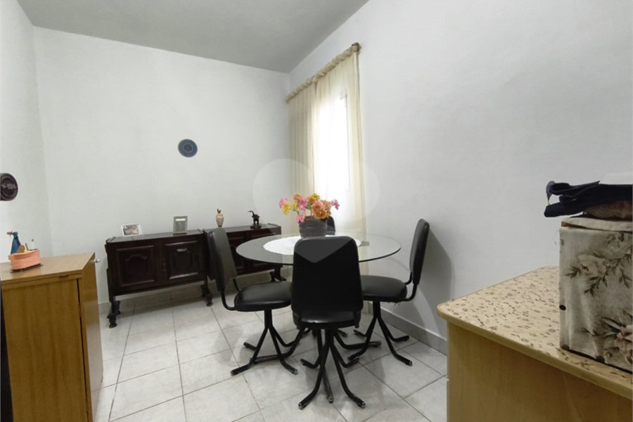 Sobrado à venda com 3 quartos no Brasilândia, São Paulo, SP