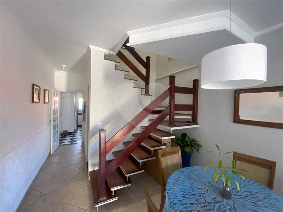 Casa à venda com 3 quartos, sendo 1 suíte, em Vila Suissa, Mogi das Cruzes, SP
