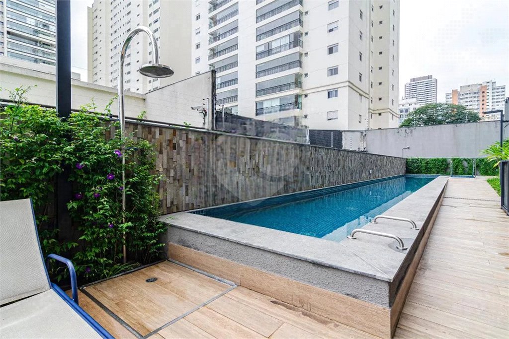 Apartamento à venda com 2 quartos, sendo 1 suíte, em Pinheiros, São Paulo, SP