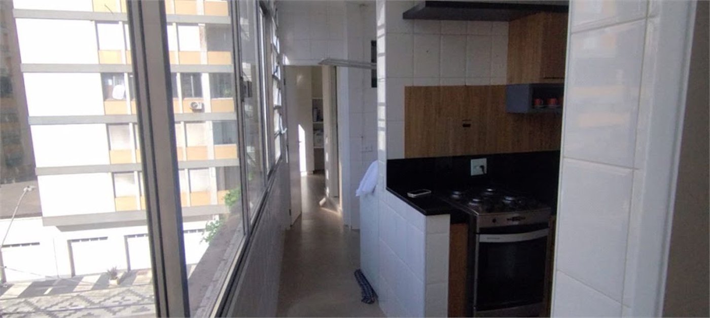 Apartamento Residencial à venda, Pitangueiras, Guarujá - AP0444.