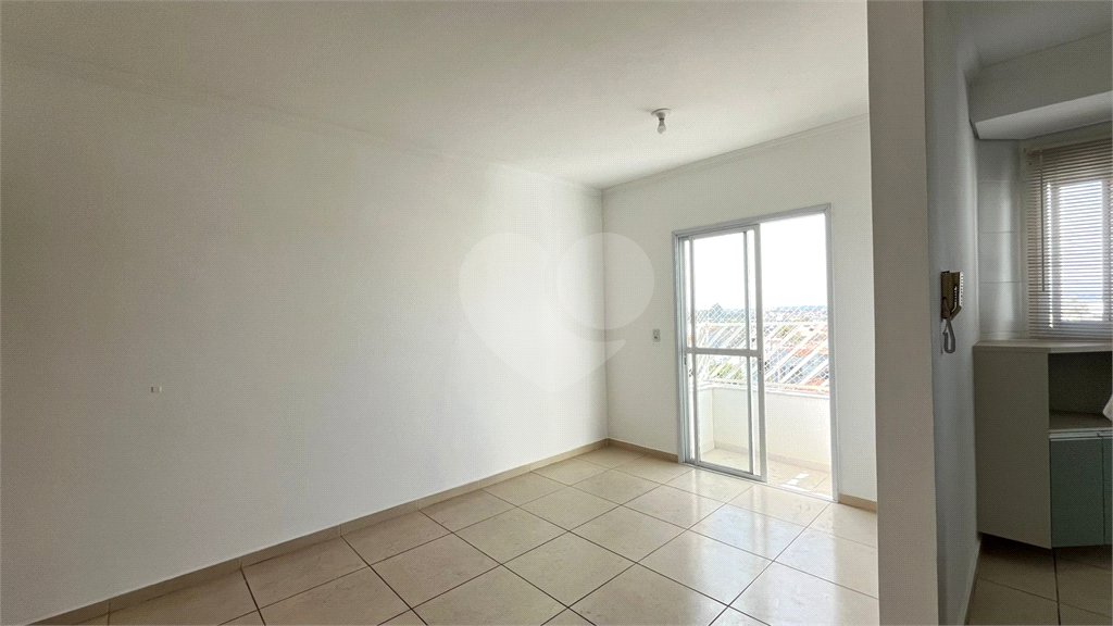 Apartamento à venda com 2 quartos, sendo 1 suíte, em Vila Santa Rita, Sorocaba, SP