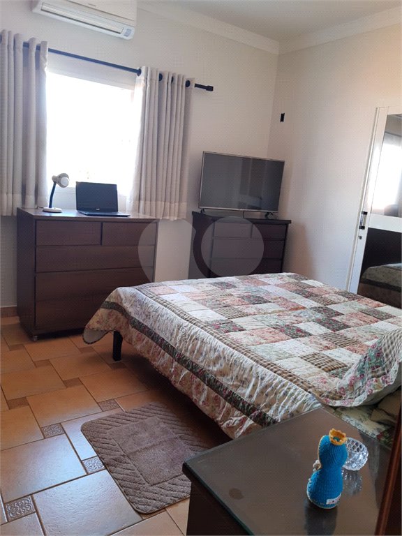 Casa à venda com 3 quartos, sendo 1 suíte, no condomínio Vila Real Bonfim Paulista, Ribeirão Preto - SP