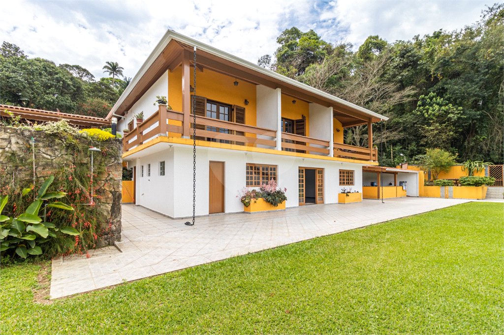 Chácara à venda com 4 quartos, sendo 2 suítes, em Portão, Atibaia, SP