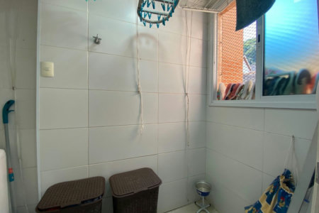 Casa com 2 dormitórios à venda, 127 m² por R$ 640.000,00 - Marapé - Santos/SP