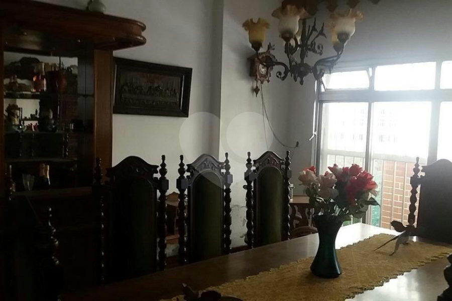 Casa Térrea à venda com 3 quartos em Bom Retiro, São Paulo, SP