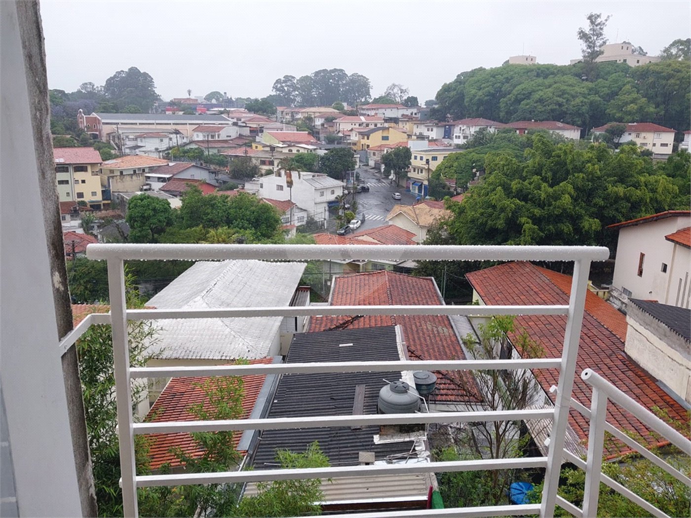 Casa à venda com 5 quartos, sendo 2 suítes,  em Jardim Bonfiglioli, São Paulo, SP