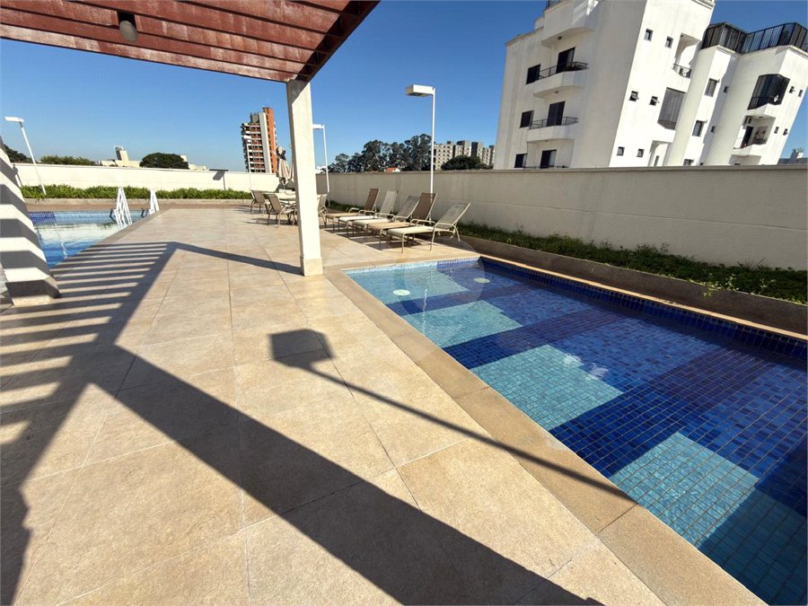 Apartamento à venda com 3 quartos, sendo 1 suíte, em Santa Teresinha, São Paulo, SP