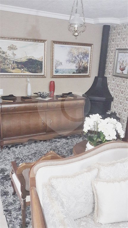Casa à venda com 3 quartos, sendo 1 suíte,  em Horto Florestal, São Paulo, SP