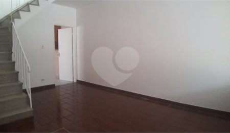 Sobrado à venda com 2 quartos em Santana, São Paulo, SP