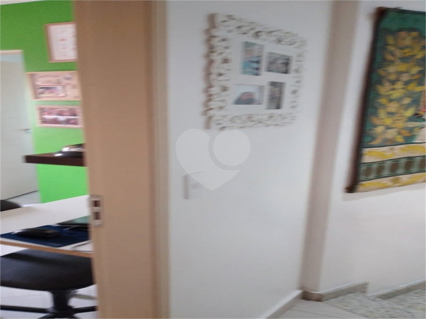 Casa à venda com 3 quartos, sendo 2 suítes, no condomínio Villa's Residencial, São Paulo - SP