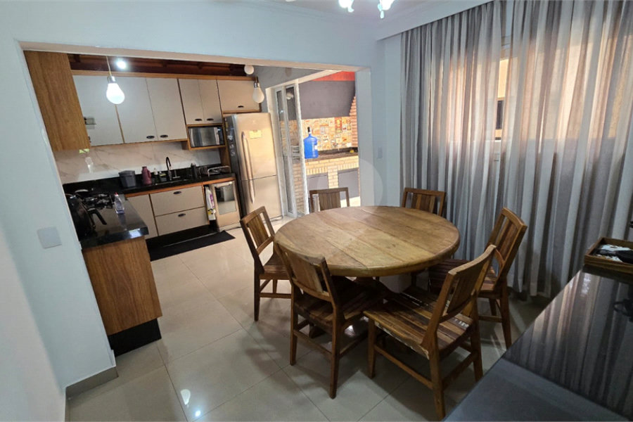 Casa à venda com 2 quartos no condomínio Colorado Town House, São Paulo - SP